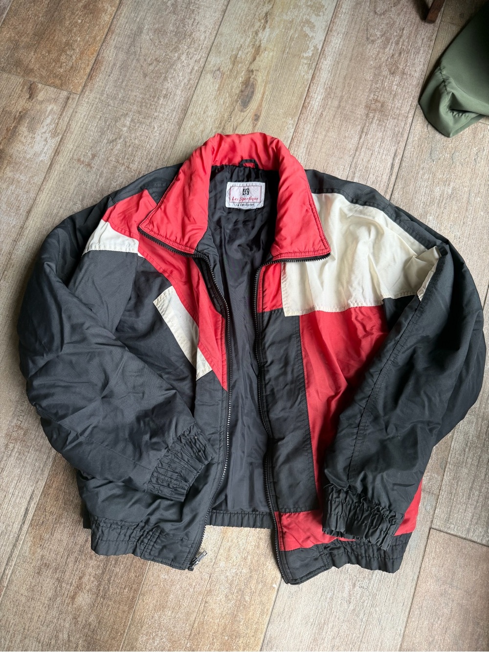 Men's Colorblock Ski Jacket in Red, Black & Cream